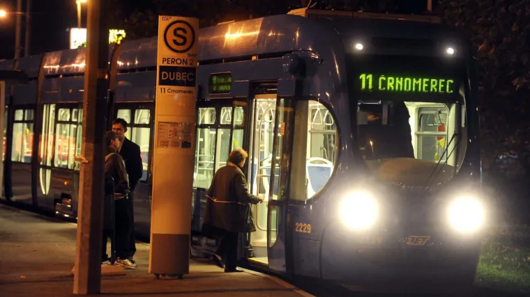 Tramvaj usmrtio pje&scaron;aka u zagrebačkoj Dubravi