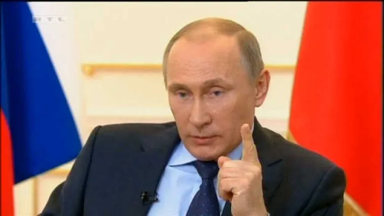 Pogledajte na koji način Putin razgovara s novinarima