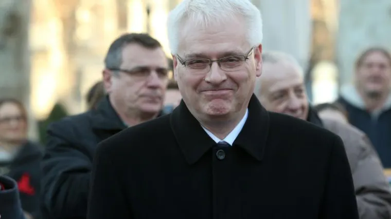 Josipović: HDZ je pomije&scaron;ao kru&scaron;ke i jabuke