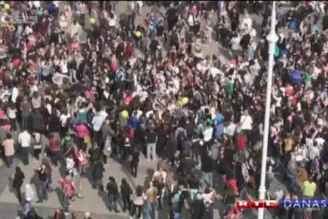 I Zagreb zahvaćen 'Happymanijom'!