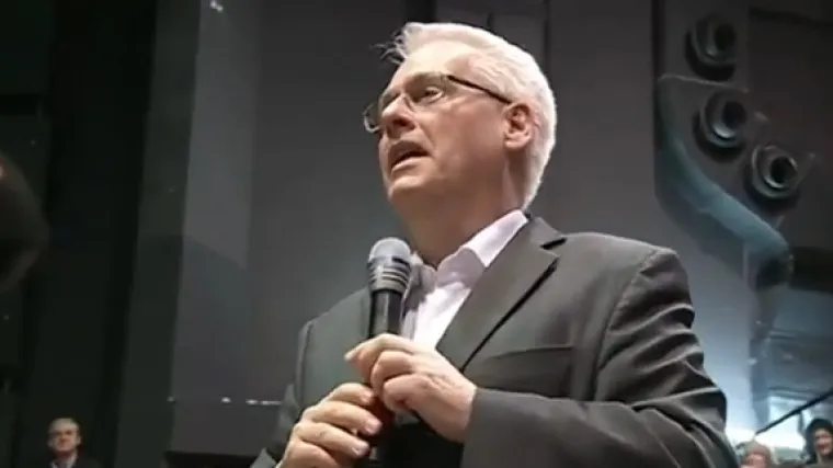 Predsjednik u ležernom izdanju: Josipović ispričao vic!