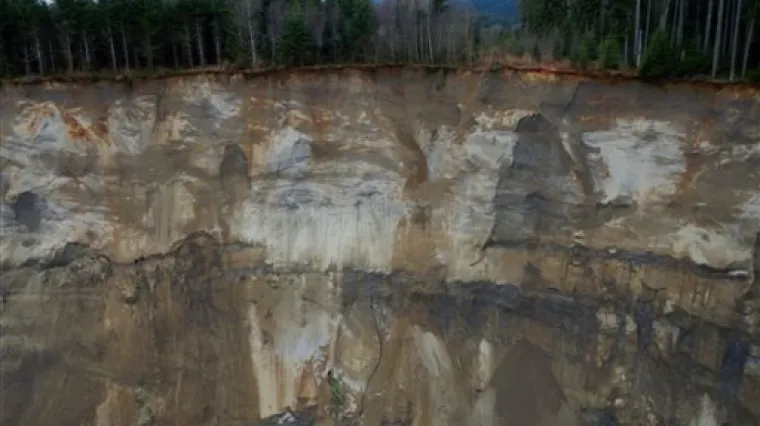 Tragedija u SAD-u: Poginulo 14 osoba, vi&scaron;e od 100 nestalih!