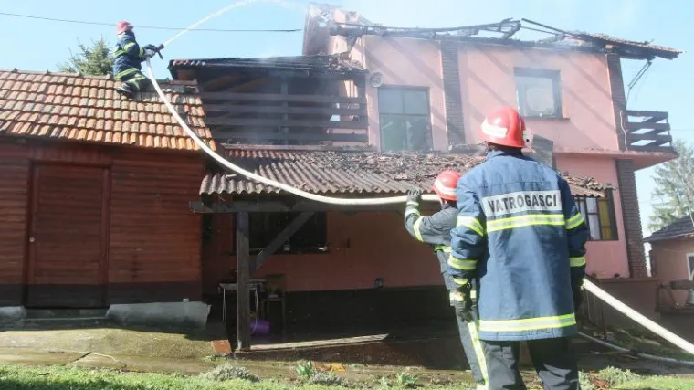 U požaru poginuo invalid koji nije mogao pobjeći vatri