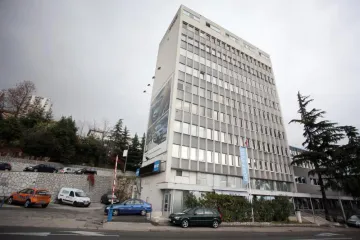 Policija upala u Novi list, sumnja se na zloporabu ovlaštenja