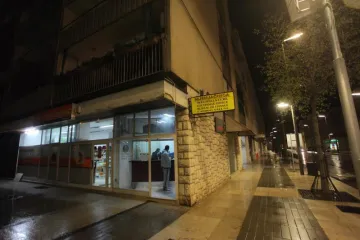 U bolnici prijetio sve pobiti bombom pa opljačkao mjenjačnicu!