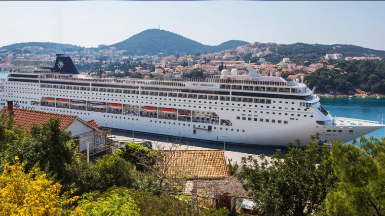 Jedan kruzer ne čini proljeće, ali počela je turistička sezona