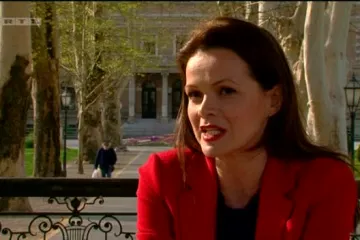 Sandra Bagarić bez dlake na jeziku