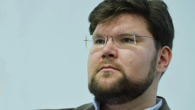 Ponovno se probudio bećar u Peđi Grbinu!