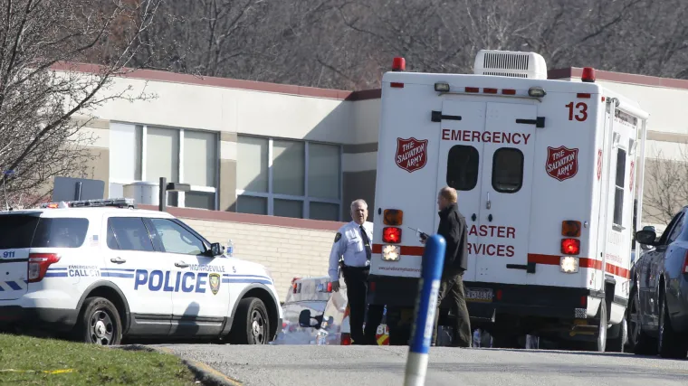 Krvavi pohod u &scaron;koli: Izbo 20 učenika!