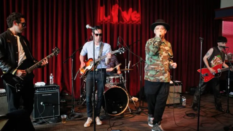 Novi kandidat za najbizarniju suradnju godine!