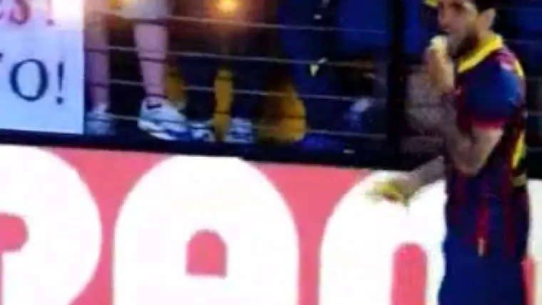 Pogledajte kako je Dani Alves spustio rasistima s tribina!