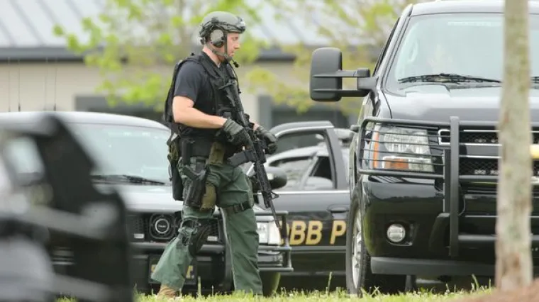 U Americi napadač ranio &scaron;est osoba pa se ubio