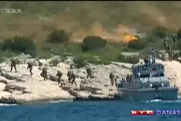 Topovnjače i desantni brodovi okupirali šibenski arhipelag