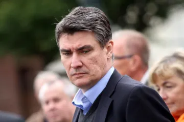 'Ne želim da obilazak poplavljenih terena izgleda kao poziranje'