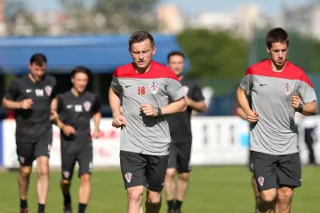 'Vatreni' odradili prvi trening: U Sigetu šest igrača i šest trenera