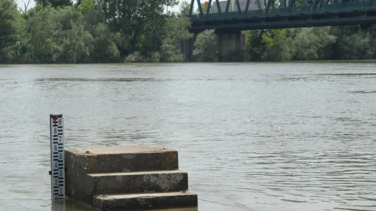 Ukinute izvanredne mjere obrane od poplava za Županju