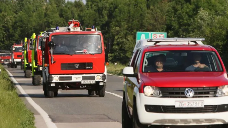 Istarski vatrogasci pomažu poplavljenoj Slavoniji