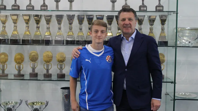 Halilović potpisao trogodi&scaron;nji ugovor s Dinamom