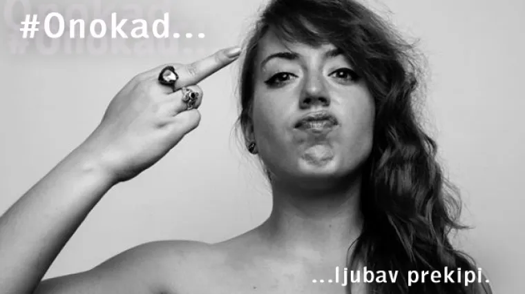 Ronila je krokodilske suze jer se zasitio njene prćaste guze!