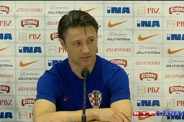 'Vatreni' bijesni zbog golih slika opuštanja na bazenu