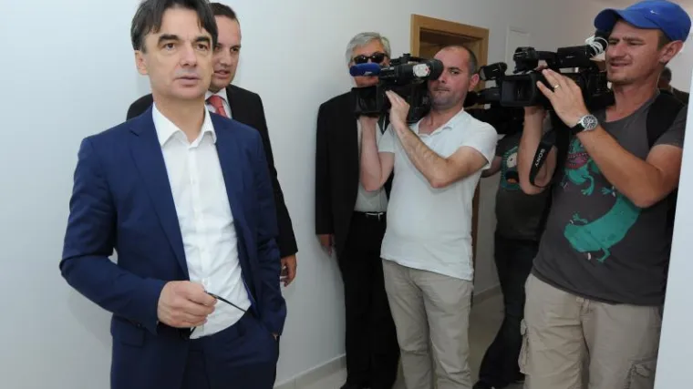 'Na koji način bi Čačić ru&scaron;io Vladu koju je stvarao?'