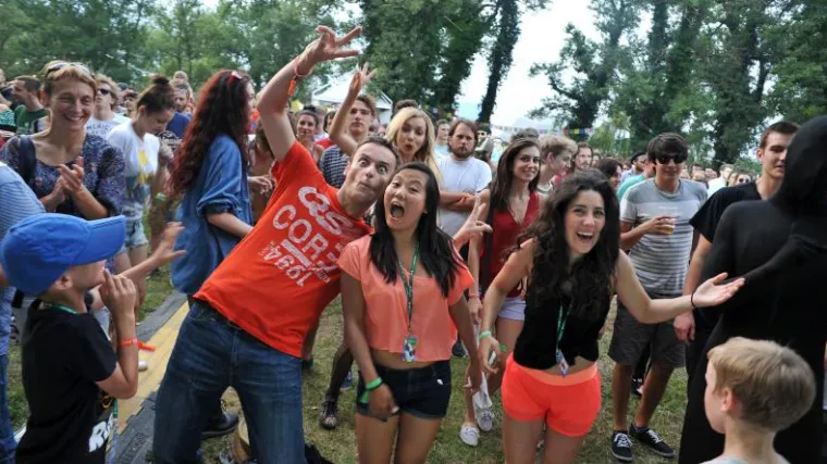 Glazbom protiv nogometa &ndash; INmusic u sjeni Vatrenih