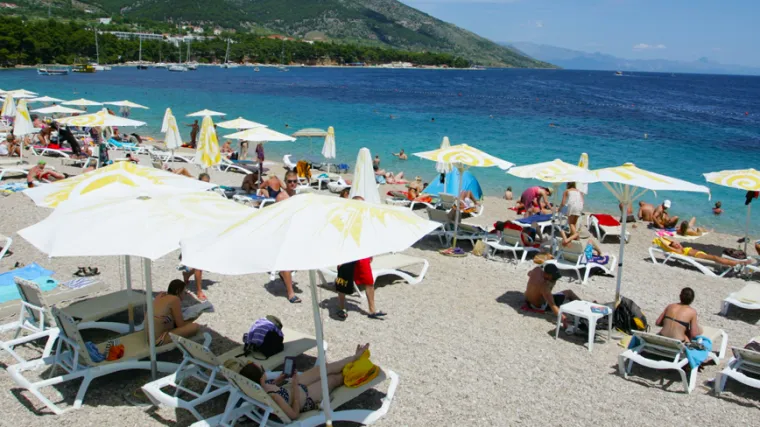 Lipanj na Makarskoj rivijeri u 'turističkom minusu'