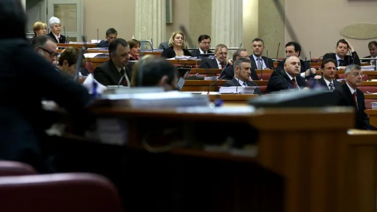 Zatražili stanku u Saboru zbog štrajka glađu radnika Konstruktora