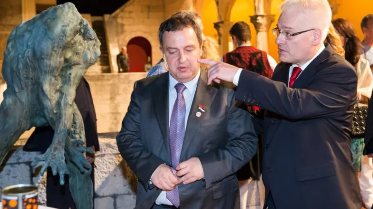 Ivica Dačić prvi srpski dužnosnik koji je osudio napade na Dubrovnik!