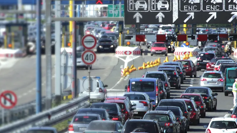 Na Lučkom se stvarala kolona duga i do 15 kilometara!