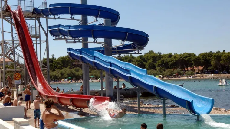 Opasni tobogan u Rijeci: Dječak ostao bez dijela prsta na ruci