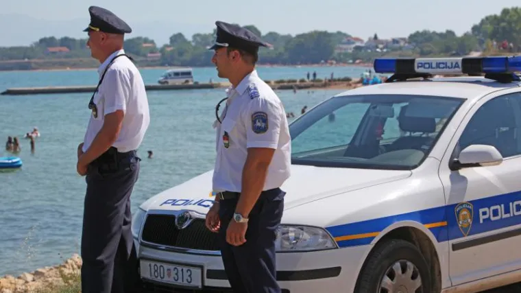 Turist preminuo usred odmora na plaži