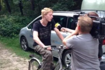 Tinejdžer u potrazi za mobitelom ispumpao cijelo jezero!