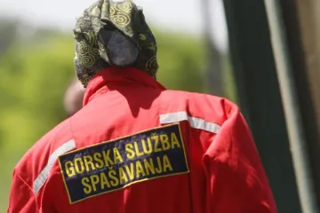 HGSS-ovci spasili zagrebačkog planinara s Mosora