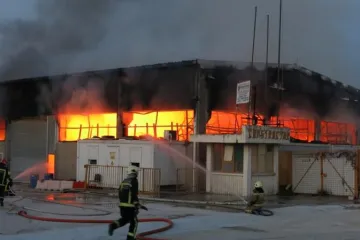 Požar u Splitu još uvijek nije u potpunosti ugašen