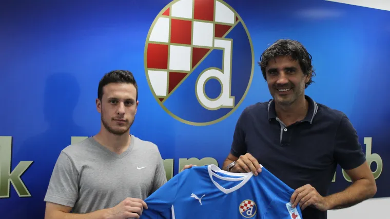 Napadač Manchester Uniteda stigao u Dinamo!