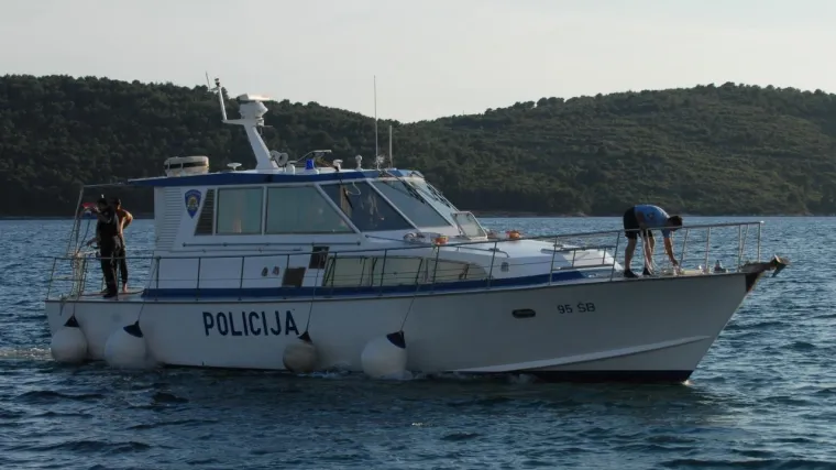 Nastavljena potraga za nestalim mladićem s Ugljana