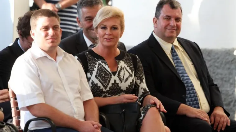 'Vlada je postupila krivo kada je nametala ćirilične ploče'