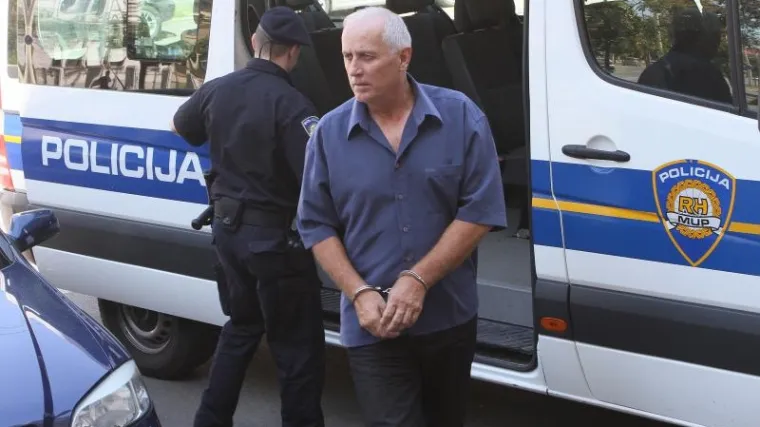 Šefovi policije štitili švercere i biznismene te dilali informacije