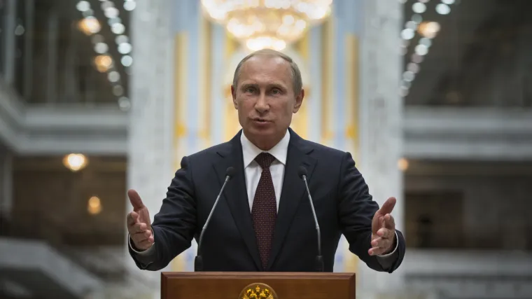 Ruski tenkovi sa zemljom sravnili pogranični gradić