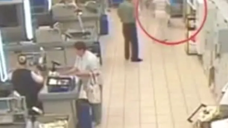 Baka zbog usred neima&scaron;tine ostavila unučića u supermarketu