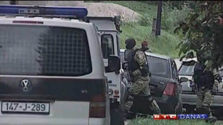 Petorici osumnjičenih za islamski terorizam jednomjesečni pritvor