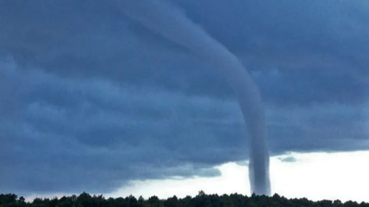 Grmljavinsko nevrijeme s tučom i pijavicama na jugu Dalmacije