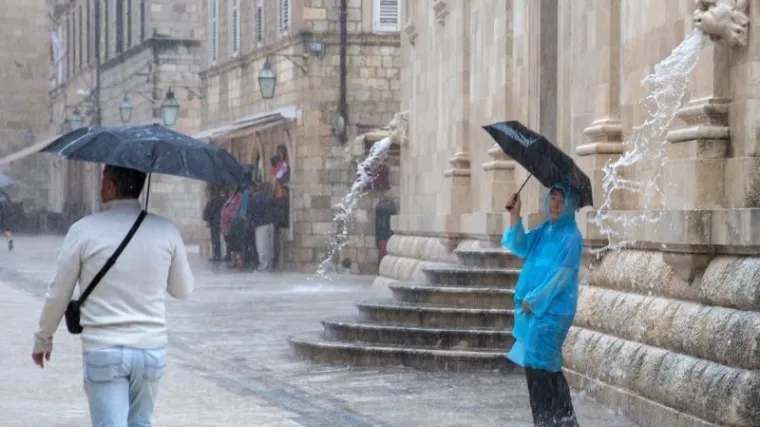 Stradalo 50-ak kuća: Jo&scaron; se saniraju &scaron;tete od nevremena