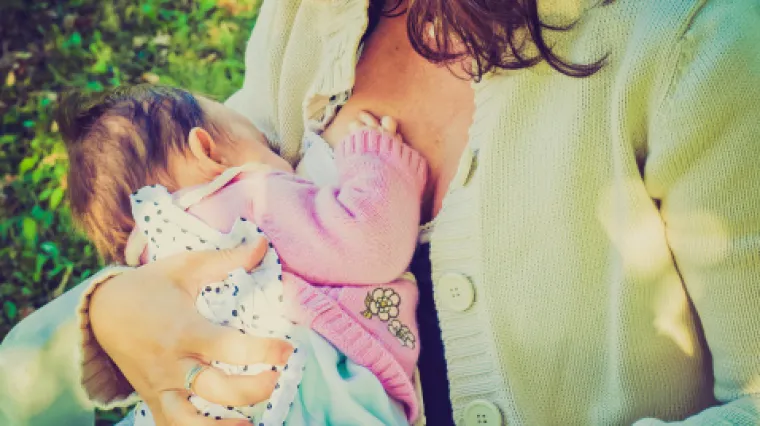 Kad je pravo vrijeme i koji je pravi način za prestanak dojenja?