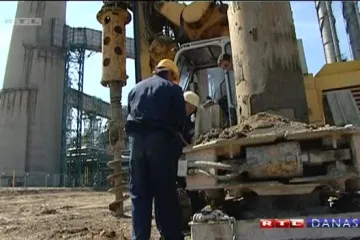 Radnici sisačke rafinerije pljeskom dočekali Vrdoljaka, on obećao pomoć