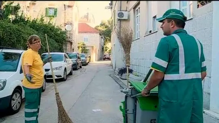 Naš novinar prerušen u čistačica ulica šarmirao djevojke!