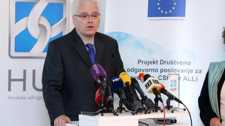 'Izjava Grabar Kitarović o dodjeli odlikovanja je dio njene kampanje'