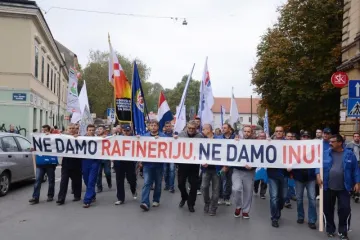 RTL doznaje: INA za otpremnine radnika izdvaja 400 milijuna kuna!