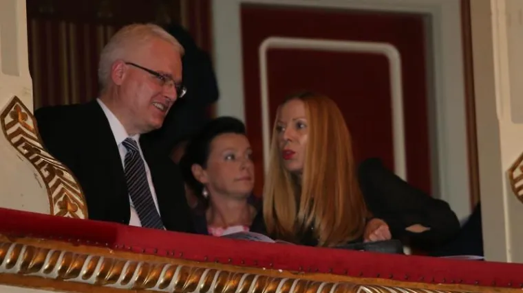 Policija 'ugasila' tulum na kojem je bio i Josipović!